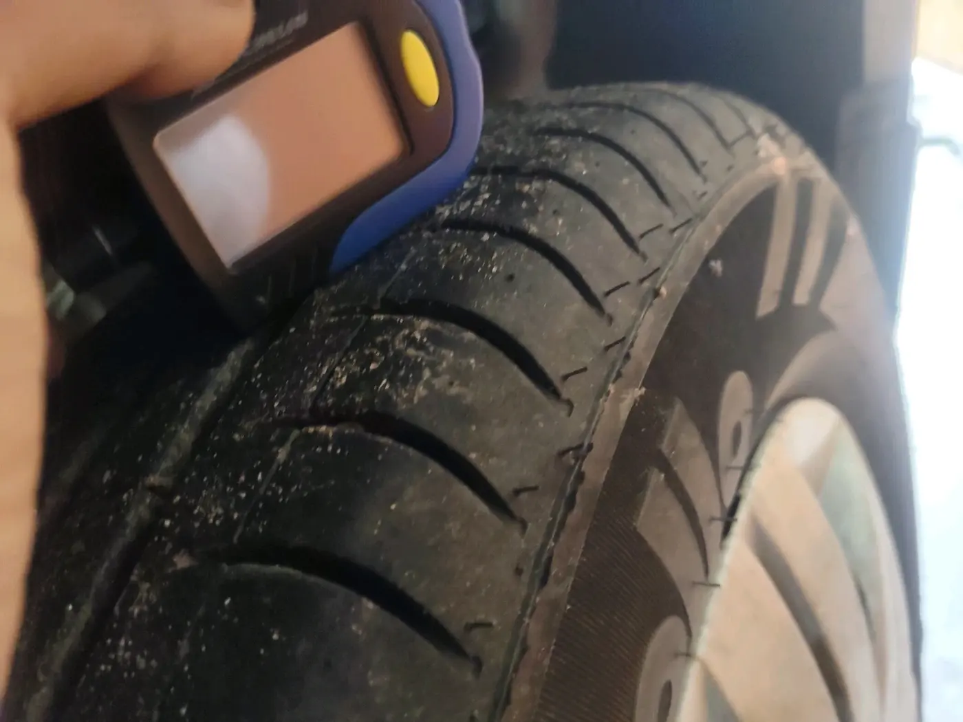 2019 Maruti Alto LXI, Petrol, Manual, 53,959 km, tyre