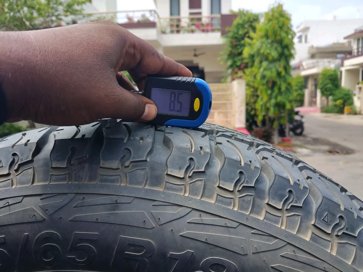 2022 Mahindra Thar LX D AT 4WD HT, Diesel, Automatic, 65,714 km, tyre