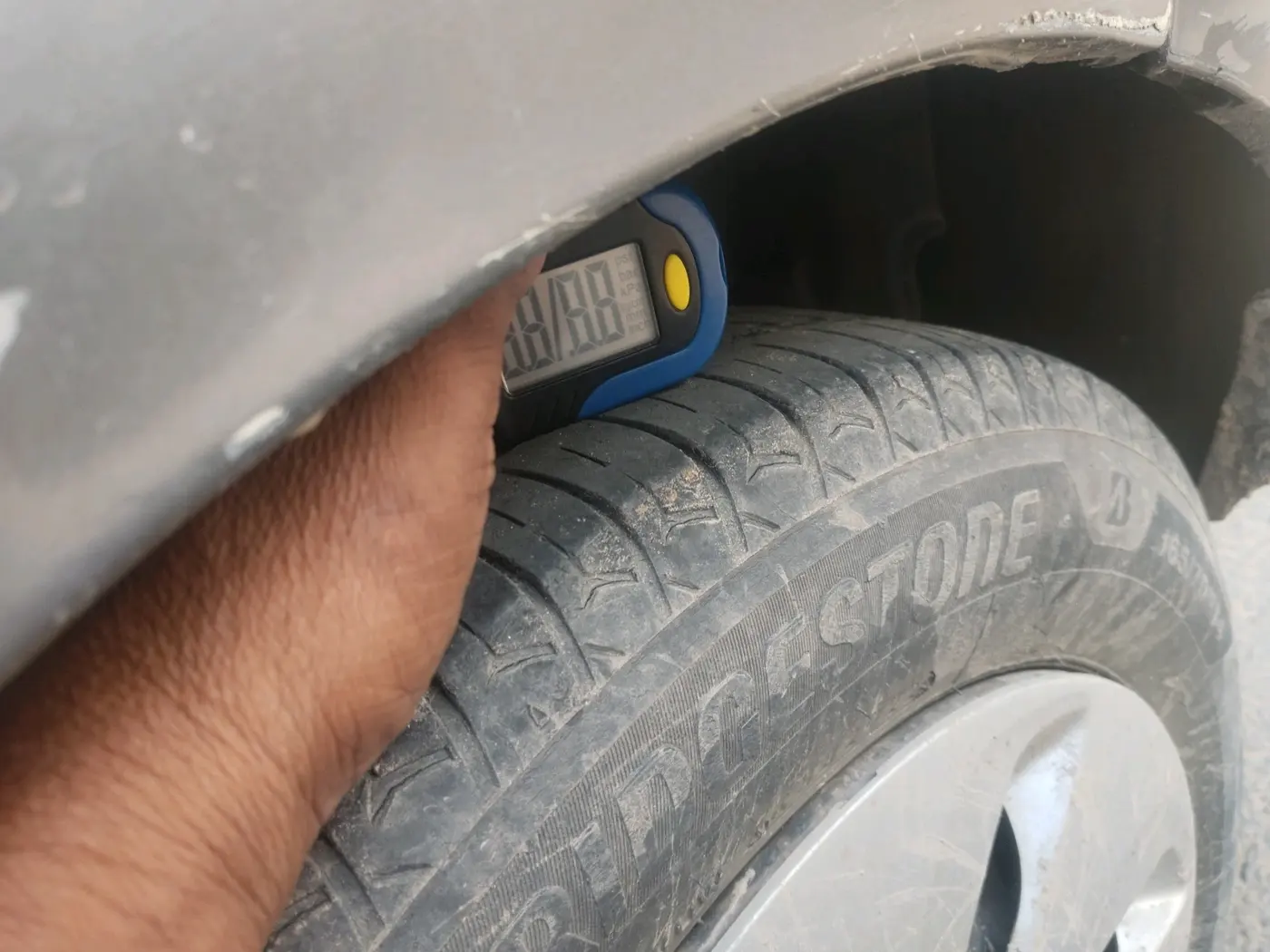 2015 Maruti Celerio VXI, CNG, Manual, 1,57,358 km, tyre