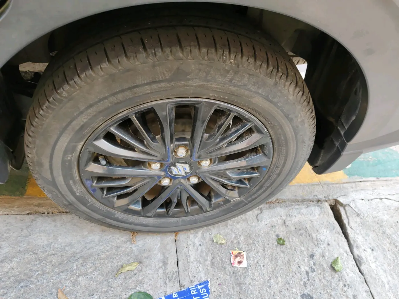 2021 Maruti XL6 ZETA AT, Petrol, Automatic, 39,895 km, tyre