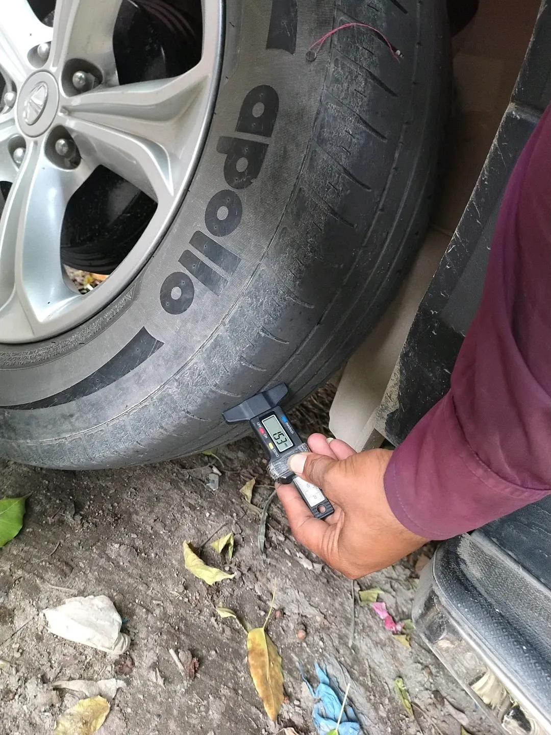 2022 Tata Harrier XT 2.0L KRYOTEC, Diesel, Manual, 1,05,850 km, tyre