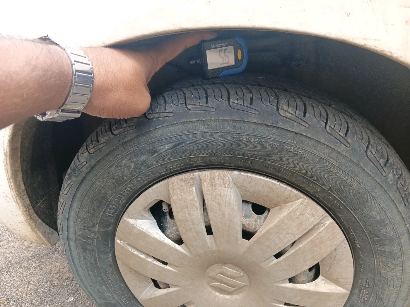2022 Maruti Alto VXI, Petrol, Manual, 93,981 km, tyre