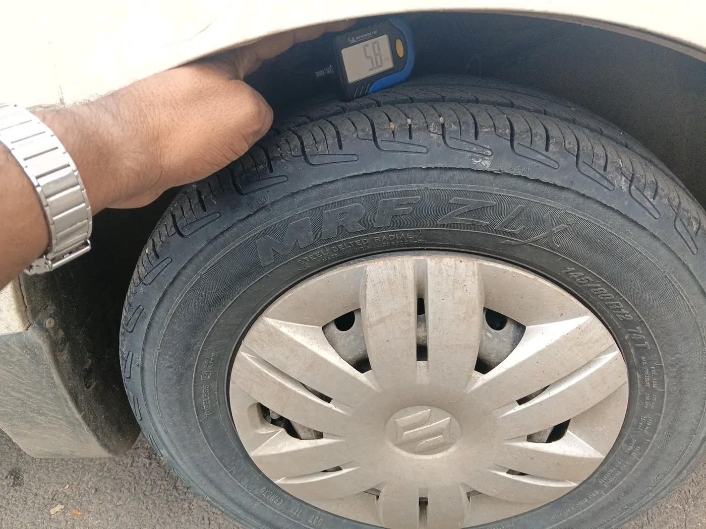 2022 Maruti Alto VXI, Petrol, Manual, 93,981 km, tyre