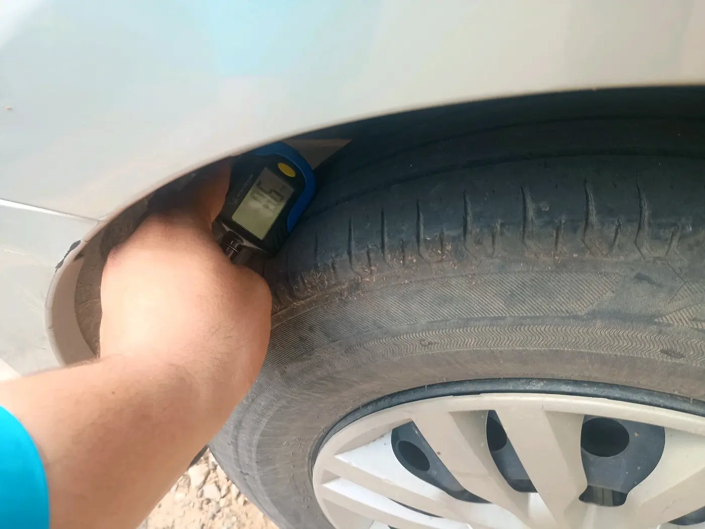 2020 Maruti Dzire VXI, Petrol, Manual, 70,363 km, tyre