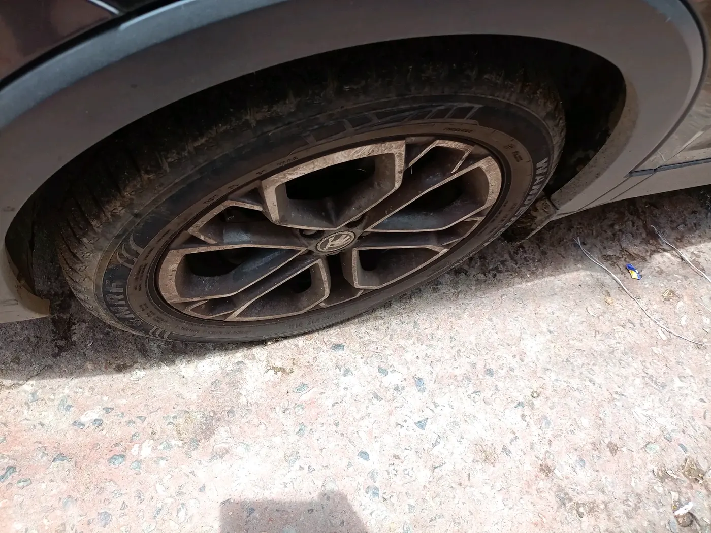 2023 Skoda KUSHAQ STYLE 1.0L TSI MT, Petrol, Manual, 50,366 km, tyre