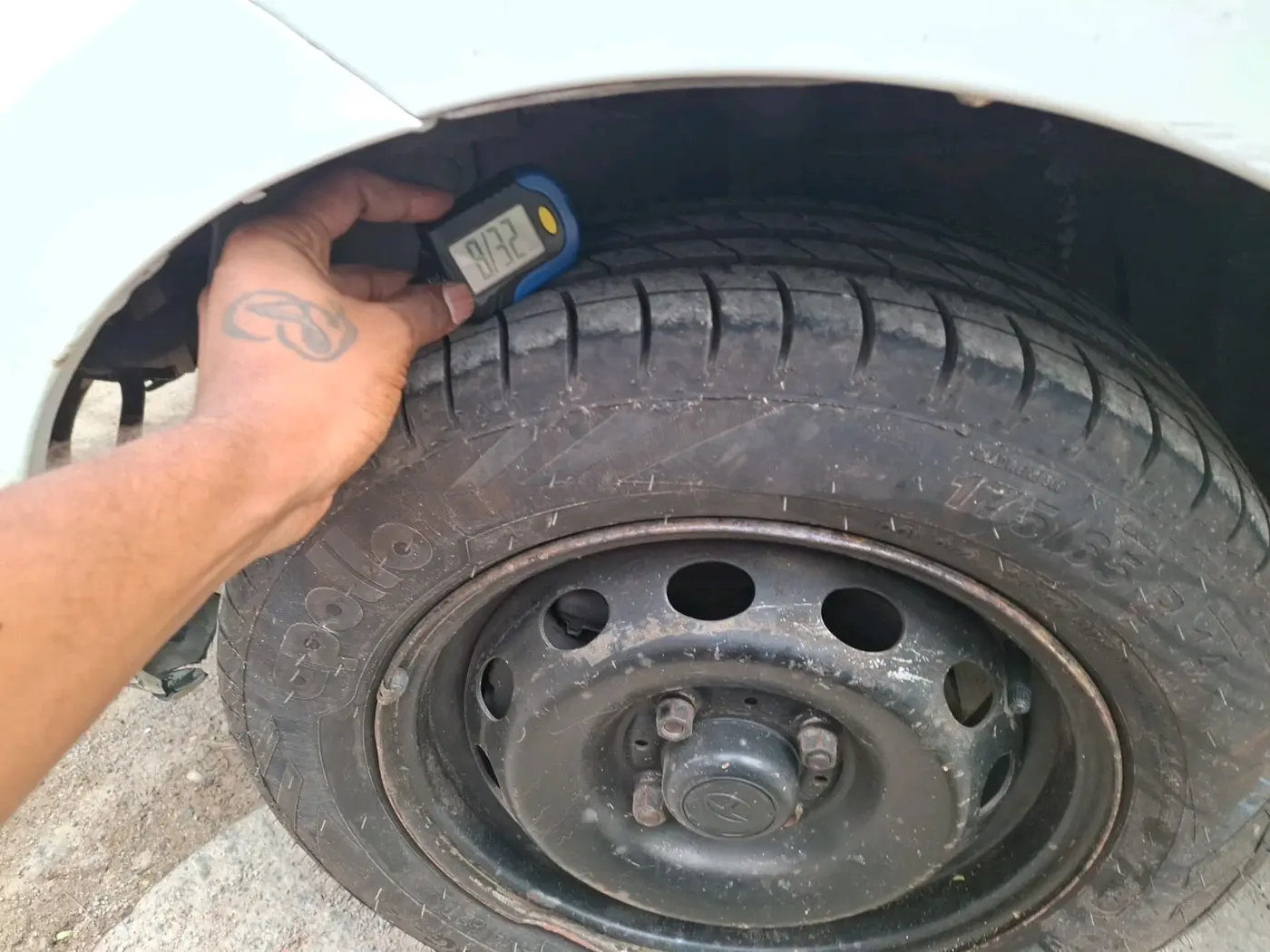 2016 Tata Bolt XE QUADRAJET, Diesel, Manual, 2,43,078 km, tyre
