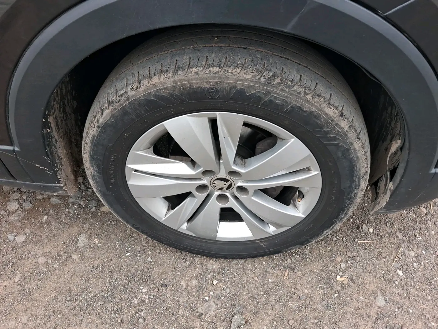 2022 Skoda KUSHAQ AMBITION 1.0L TSI MT, CNG, Manual, 1,08,977 km, tyre