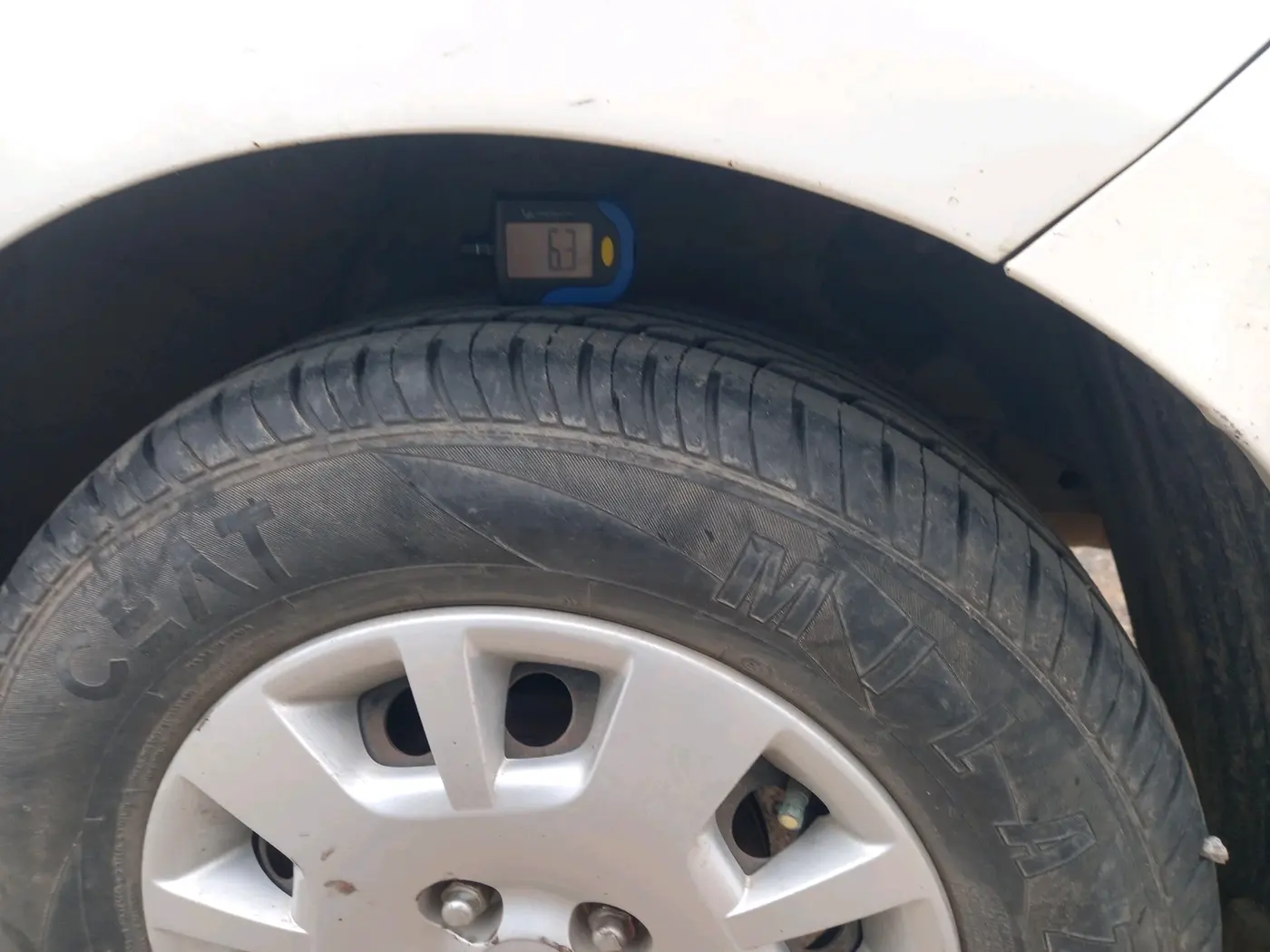 2014 Hyundai i20 MAGNA (O) 1.2, Petrol, Manual, 92,049 km, tyre