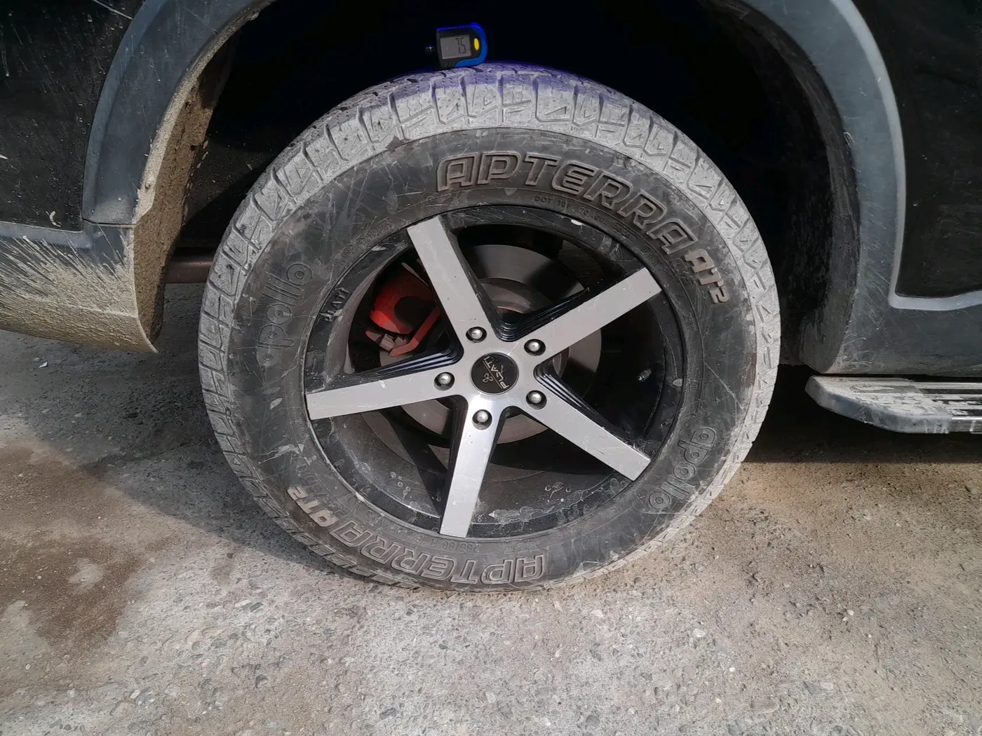 2024 Mahindra SCORPIO-N Z4 PETROL MT 7 STR, Petrol, Manual, 9,679 km, tyre