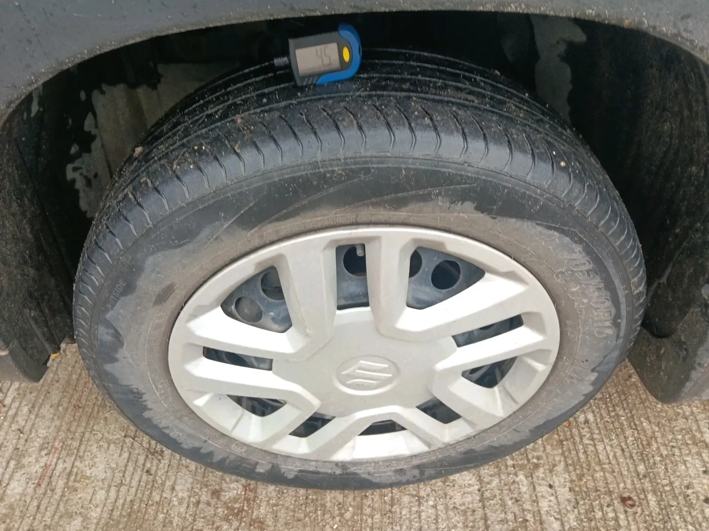 2022 Maruti Vitara Brezza VXI, Petrol, Manual, 64,001 km, tyre