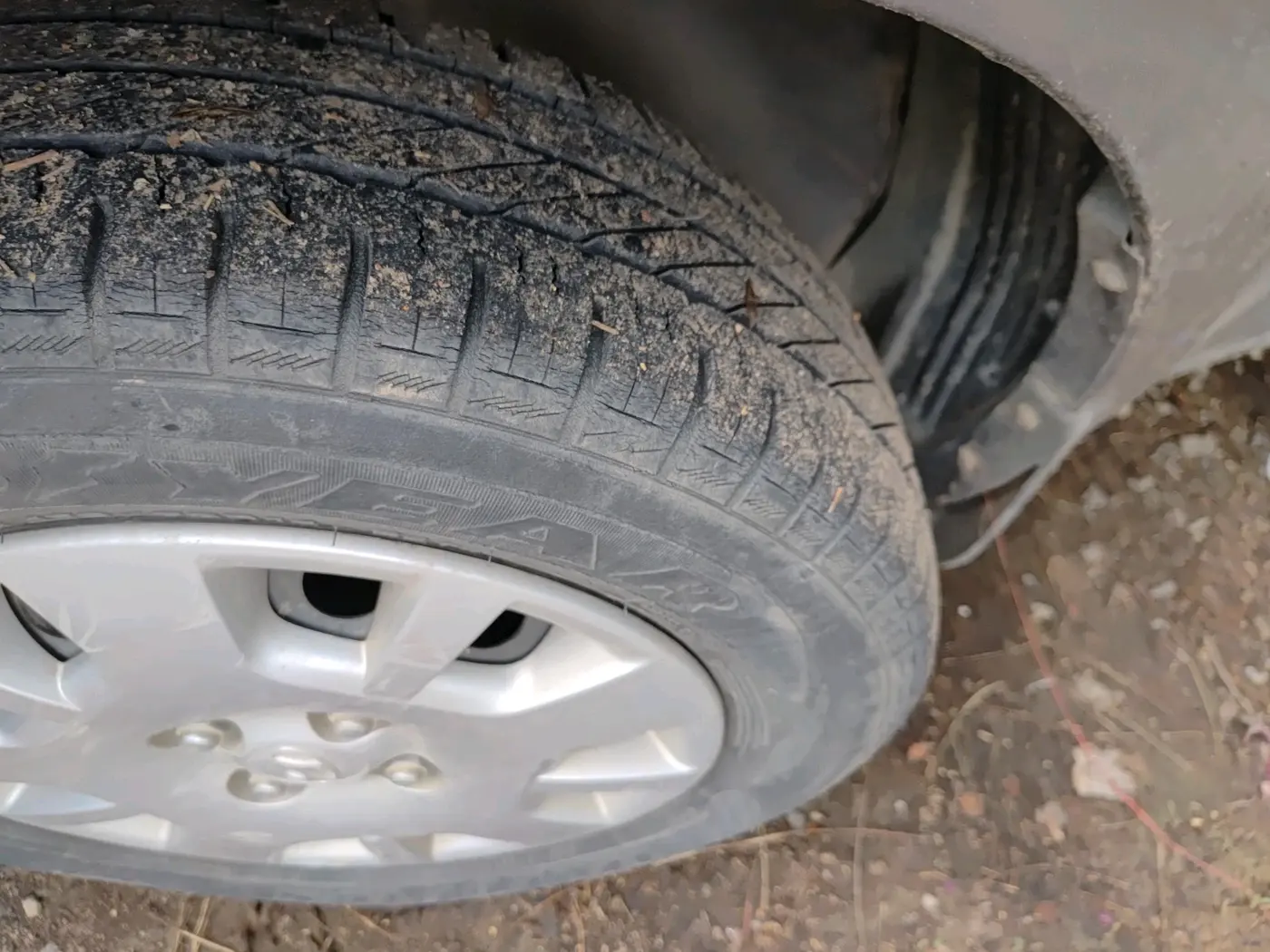 2012 Hyundai i20 MAGNA (O) 1.2, Petrol, Manual, 57,474 km, tyre