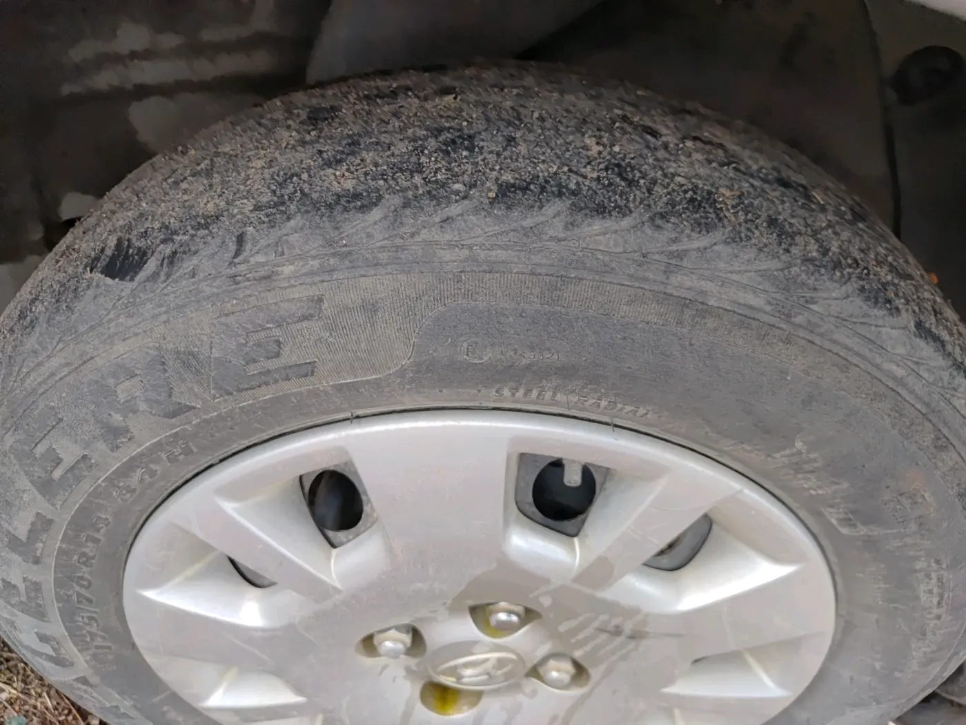 2012 Hyundai i20 MAGNA (O) 1.2, Petrol, Manual, 57,474 km, tyre