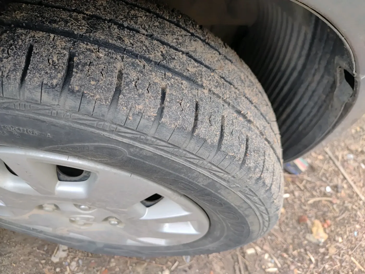 2012 Hyundai i20 MAGNA (O) 1.2, Petrol, Manual, 57,474 km, tyre