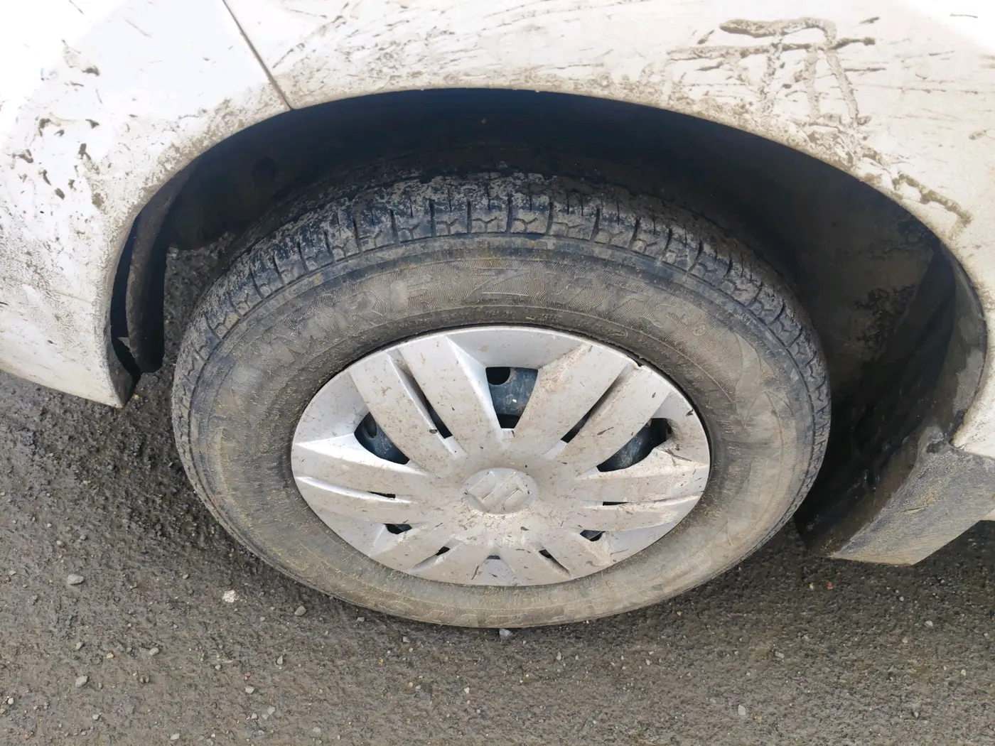 2018 Maruti Alto 800 VXI, Petrol, Manual, 94,355 km, tyre