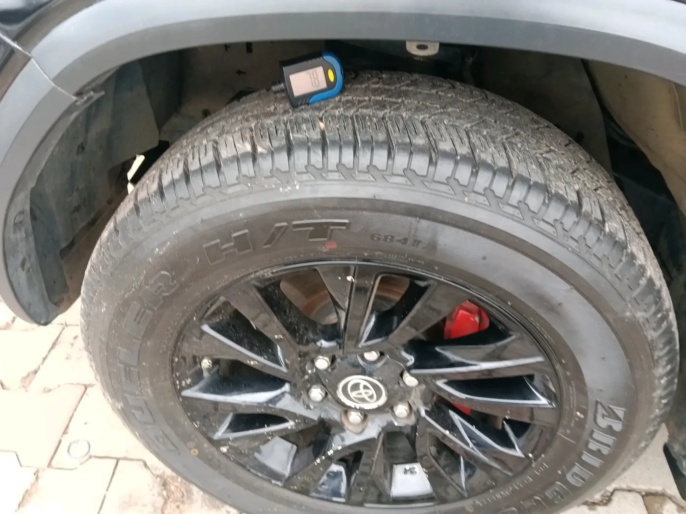 2023 Toyota Fortuner 4X4 AT 2.8 DIESEL, Diesel, Automatic, 57,281 km, tyre