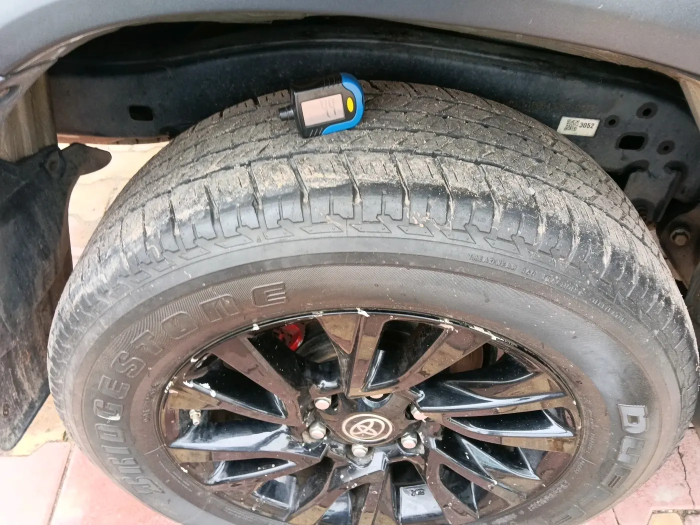 2023 Toyota Fortuner 4X4 AT 2.8 DIESEL, Diesel, Automatic, 57,281 km, tyre