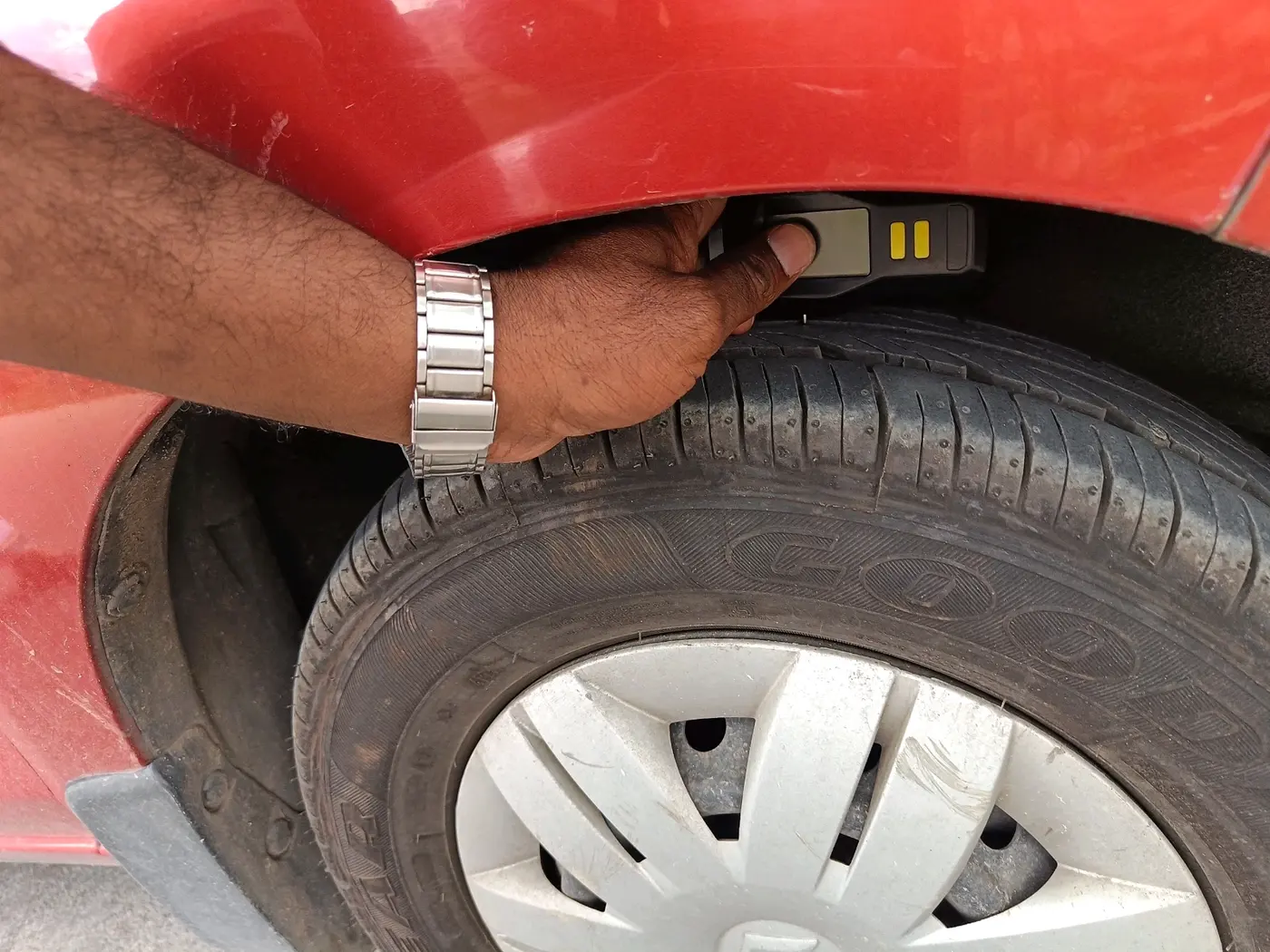 2020 Maruti Alto LXI, Petrol, Manual, 60,830 km, tyre