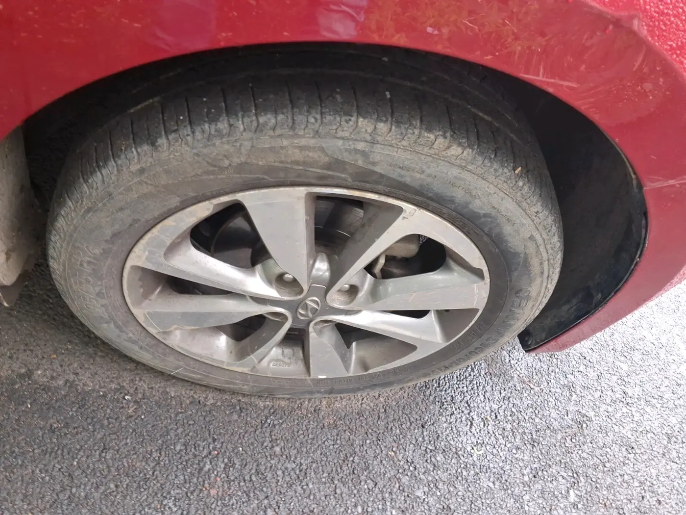 2015 Hyundai Elite i20 SPORTZ 1.2, Petrol, Manual, 84,429 km, tyre
