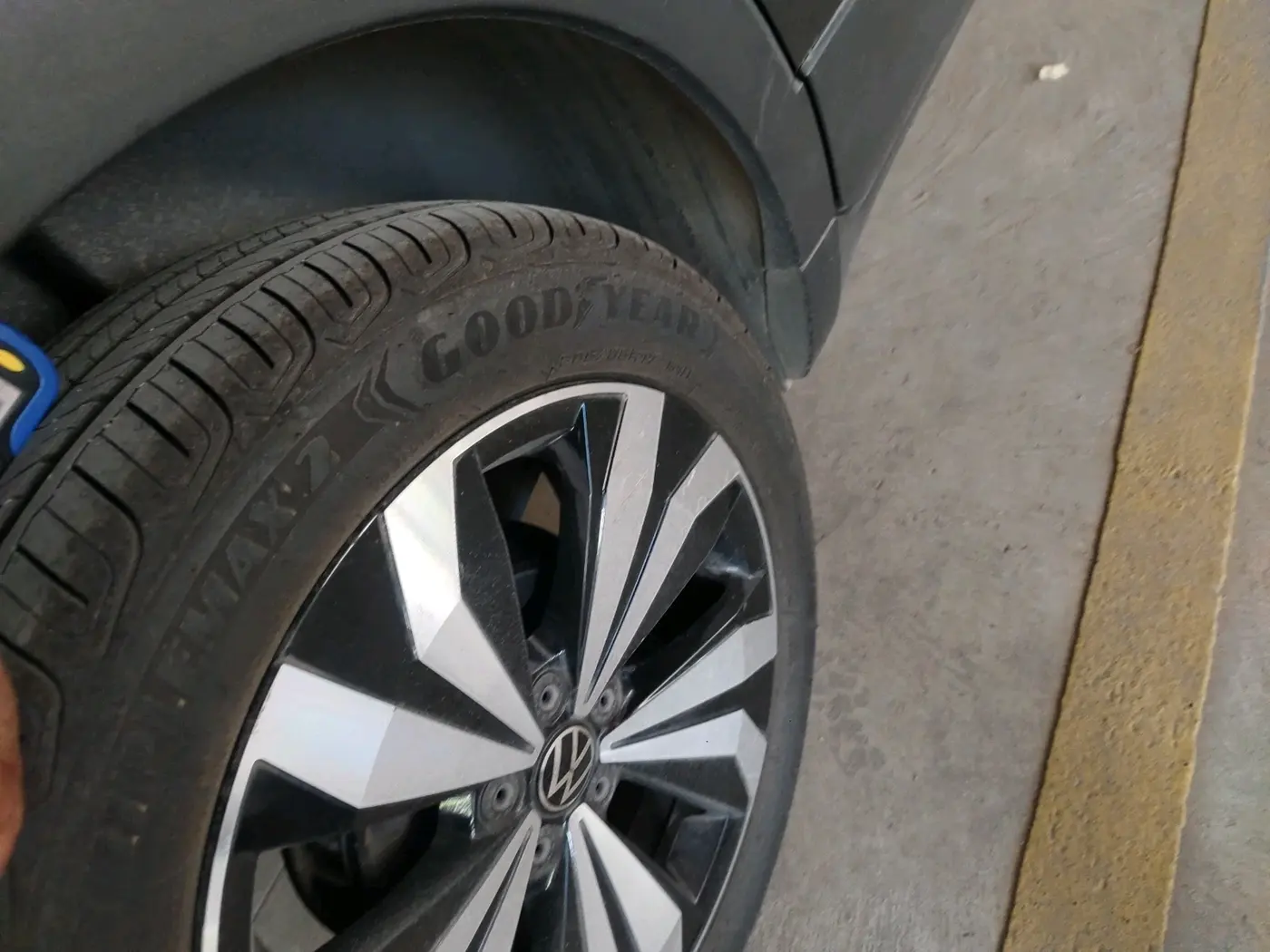2022 Volkswagen TAIGUN GT PLUS 1.5 TSI DSG, Petrol, Automatic, 46,889 km, tyre