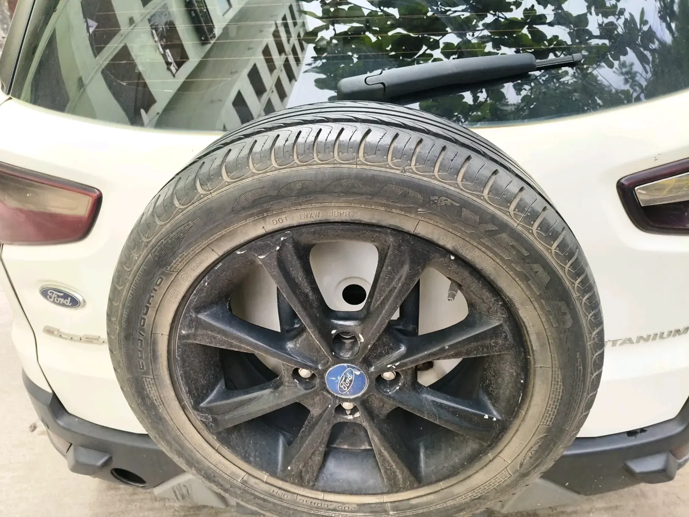 2018 Ford Ecosport TITANIUM 1.5L PETROL, Petrol, Manual, 93,193 km, tyre