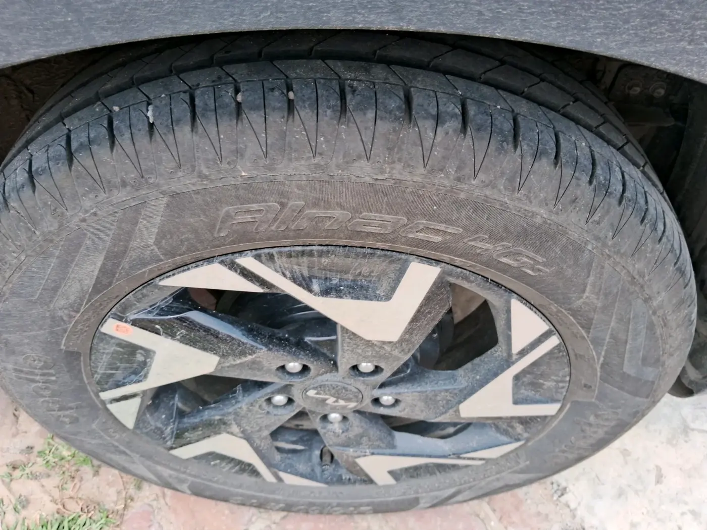 2025 KIA SONET HTK PLUS 1.5 DIESEL MT, Diesel, Manual, 14,441 km, tyre