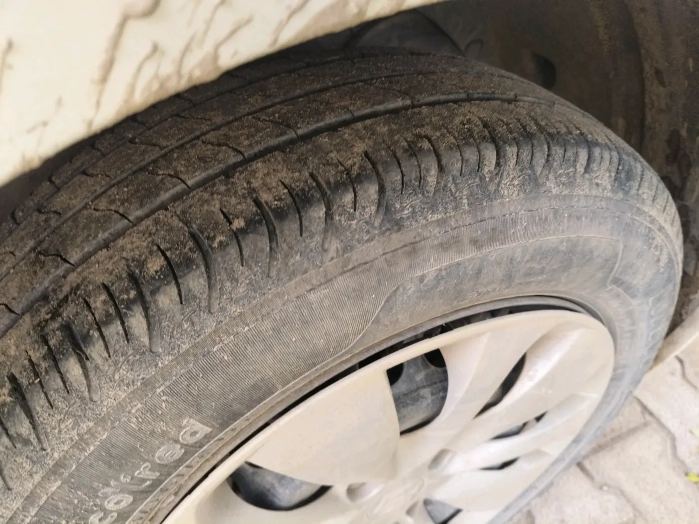 2018 Maruti Baleno DELTA PETROL 1.2, CNG, Manual, 80,462 km, tyre