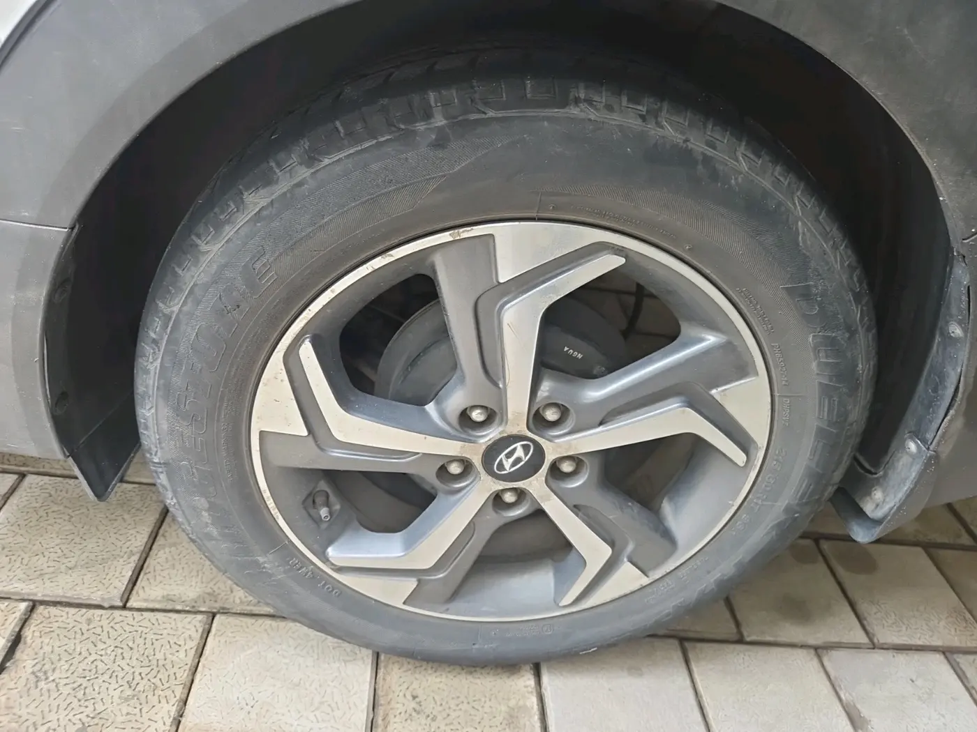 2018 Hyundai Creta SX AT 1.6 PETROL, Petrol, Automatic, 51,800 km, tyre