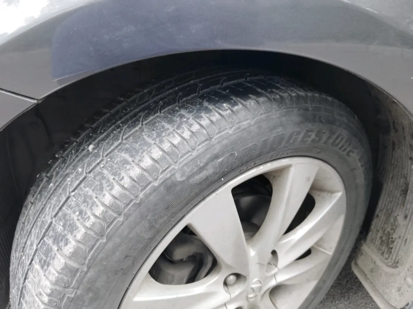 2012 Hyundai Verna FLUIDIC 1.6 VTVT SX AT, Petrol, Automatic, 63,479 km, tyre