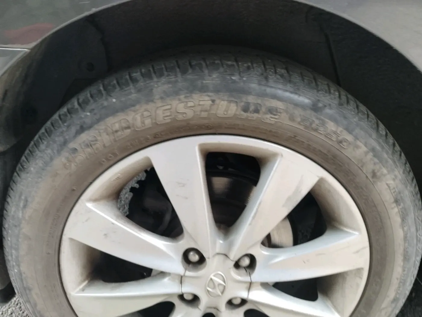 2012 Hyundai Verna FLUIDIC 1.6 VTVT SX AT, Petrol, Automatic, 63,479 km, tyre