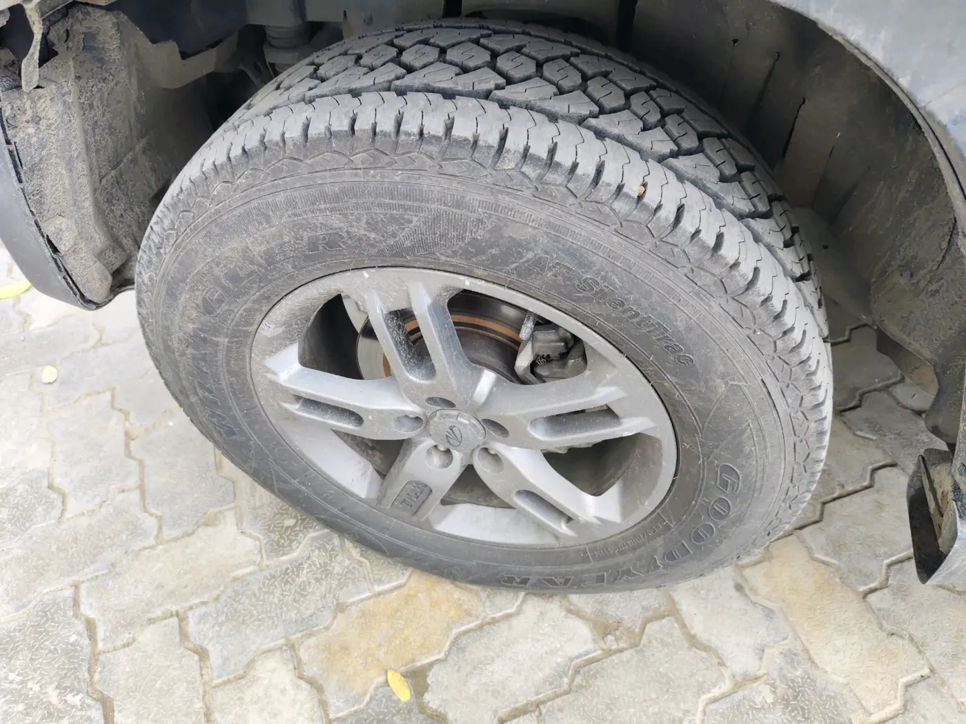 2021 Mahindra Thar LX PETROL HT 4WD AT, Petrol, Automatic, 68,256 km, tyre