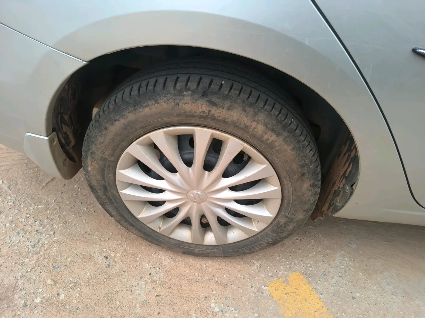 2015 Maruti Ciaz VXI+, Petrol, Manual, 96,945 km, tyre