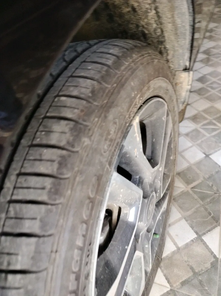 2023 Tata Tiago XZA PLUS PETROL, Petrol, Automatic, 4,413 km, tyre