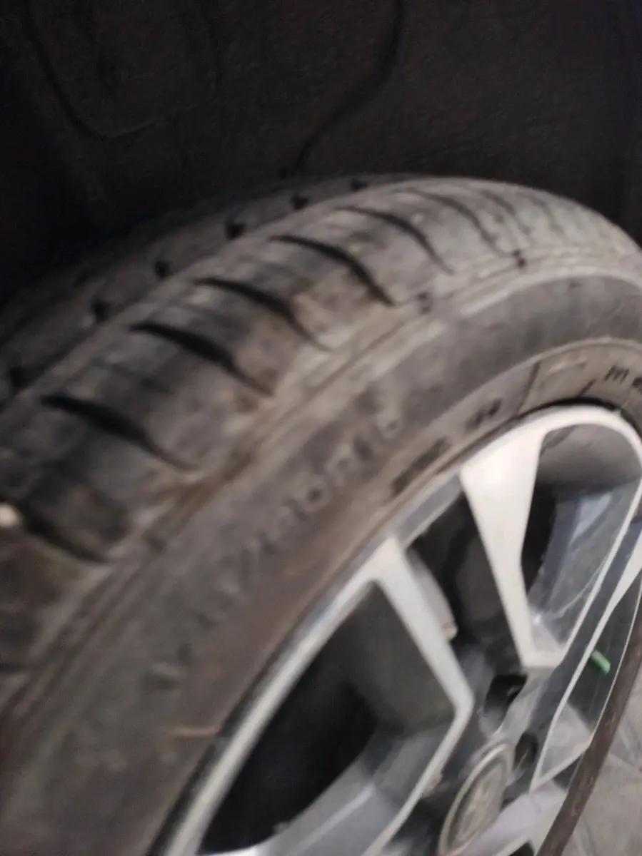 2023 Tata Tiago XZA PLUS PETROL, Petrol, Automatic, 4,413 km, tyre