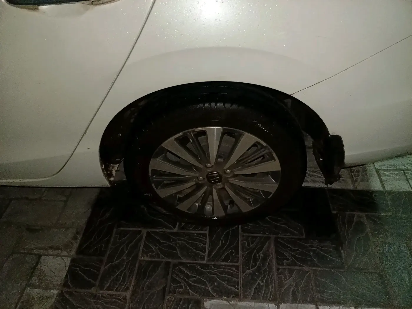 2023 Honda City 1.5L I-VTEC ZX, Petrol, Manual, 63,364 km, tyre
