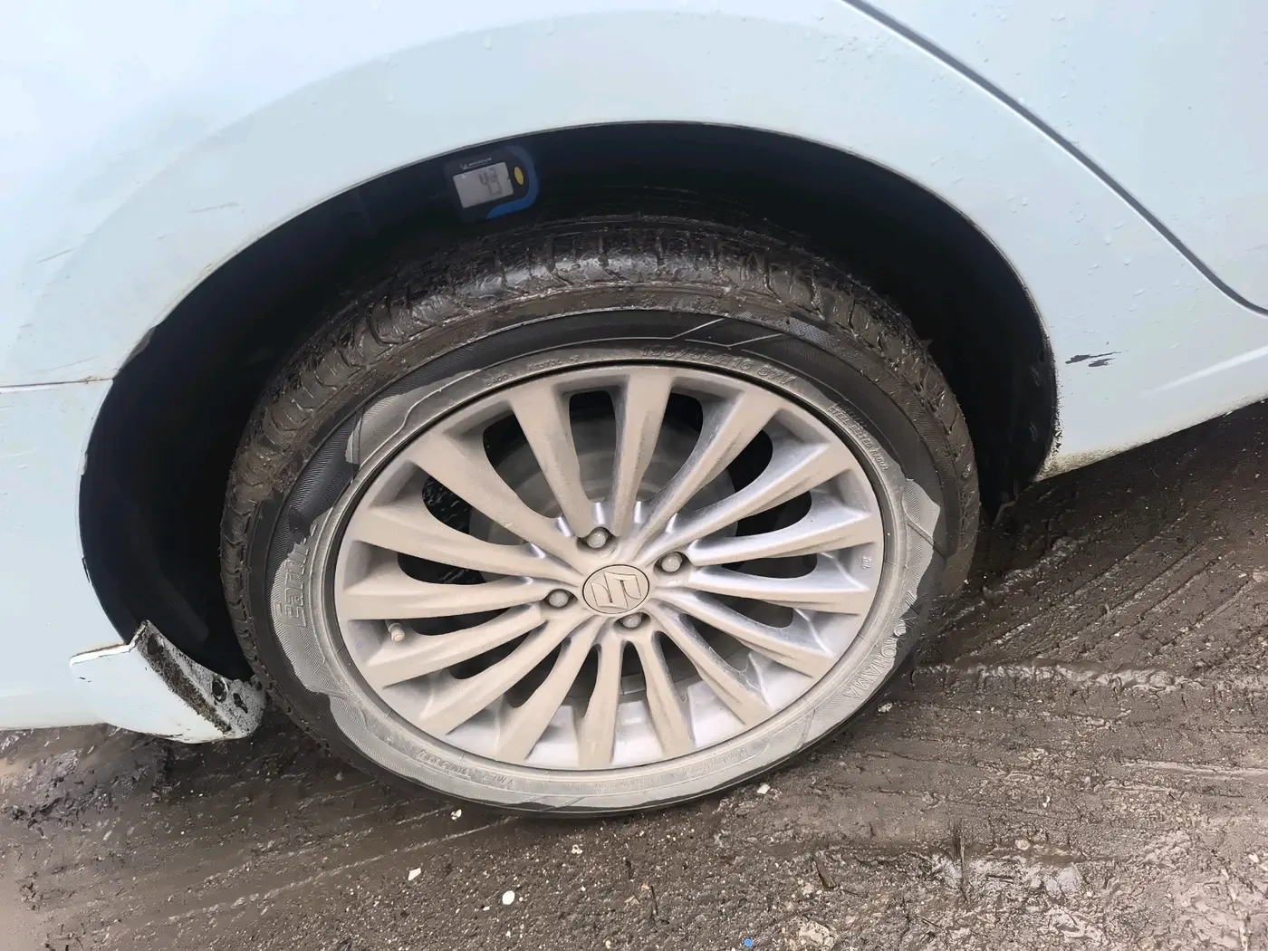 2018 Maruti Ciaz ALPHA 1.4 PETROL, Petrol, Manual, 1,36,924 km, tyre