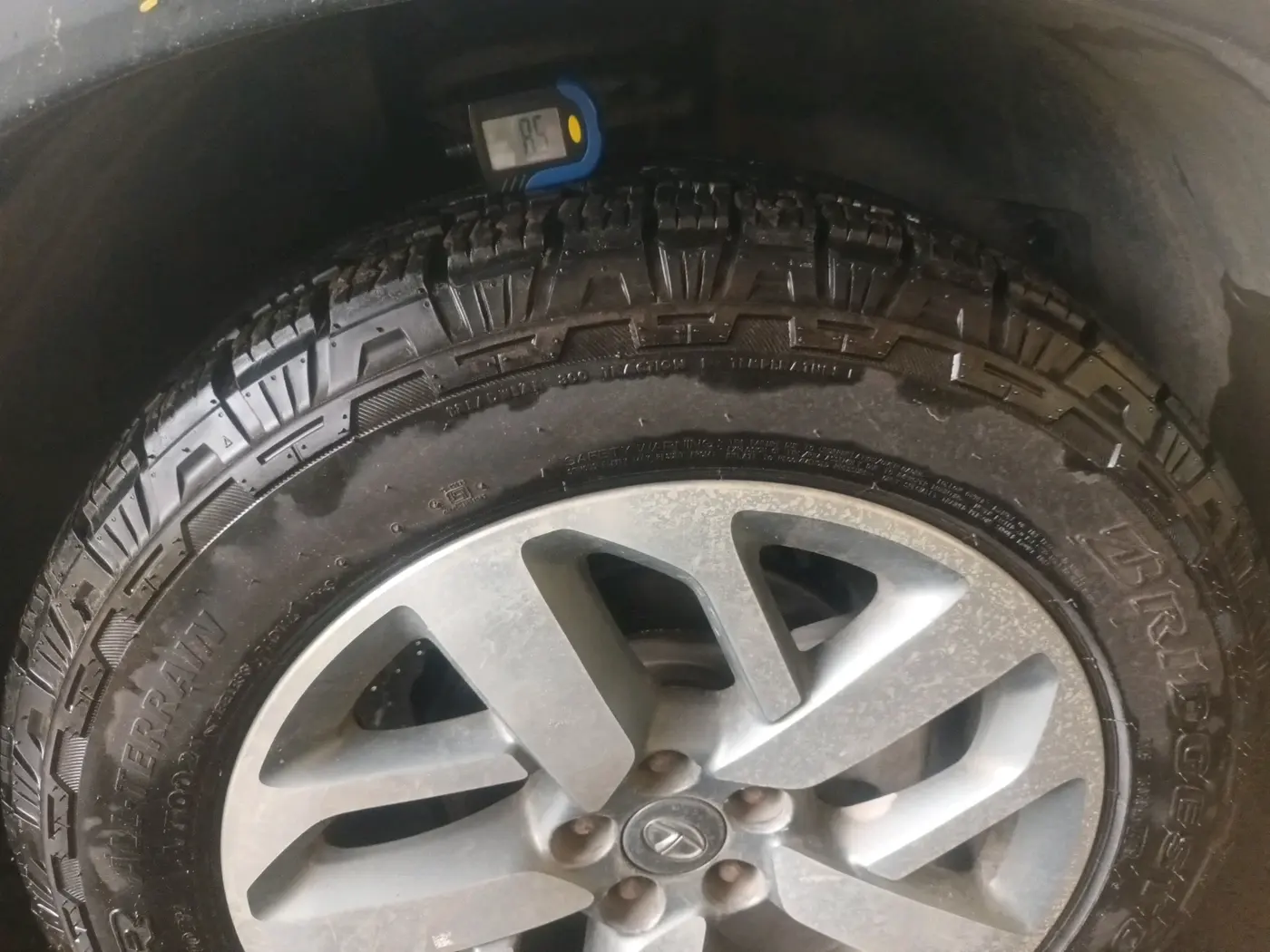 2021 Tata Safari XZA PLUS, Diesel, Automatic, 62,919 km, tyre