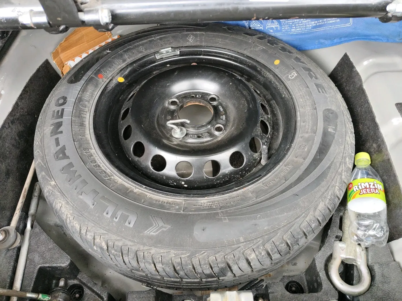 2022 Tata TIGOR XM CNG, CNG, Manual, 41,636 km, tyre