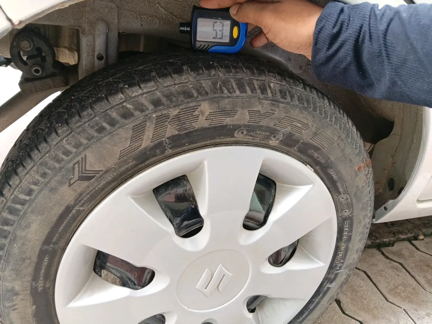2019 Maruti Alto K10 LXI, Petrol, Manual, 15,989 km, tyre