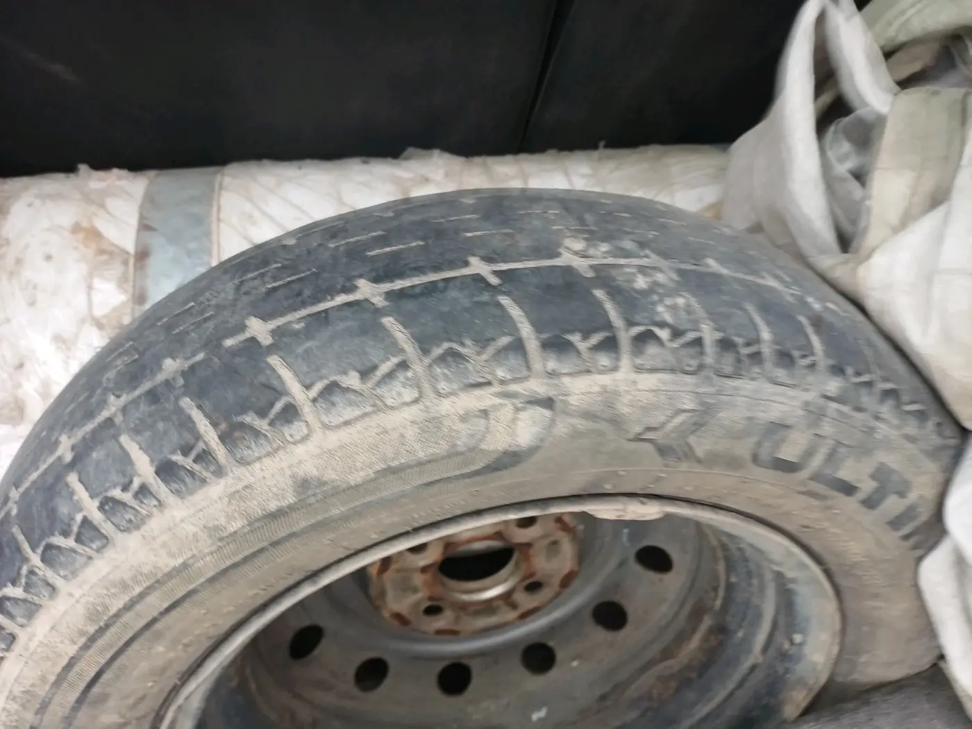 2018 Maruti Wagon R 1.0 LXI, CNG, Manual, 1,22,754 km, tyre