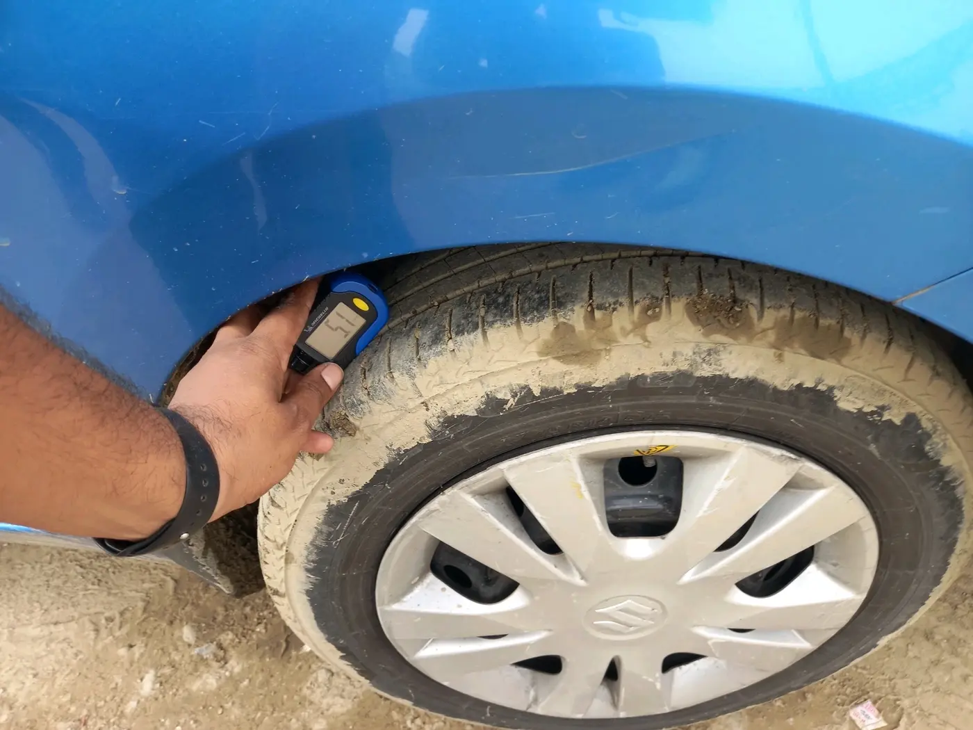 2014 Maruti Celerio VXI AMT, CNG, Automatic, 1,05,977 km, tyre