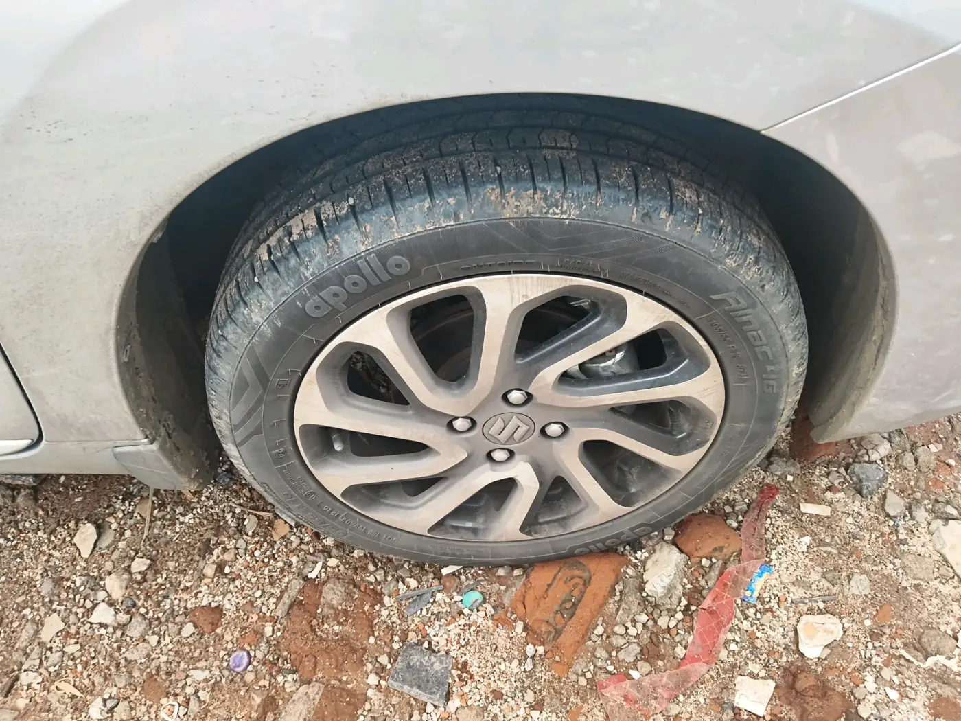 2026 Maruti Baleno ALPHA PETROL 1.2, Petrol, Manual, 6,730 km, tyre