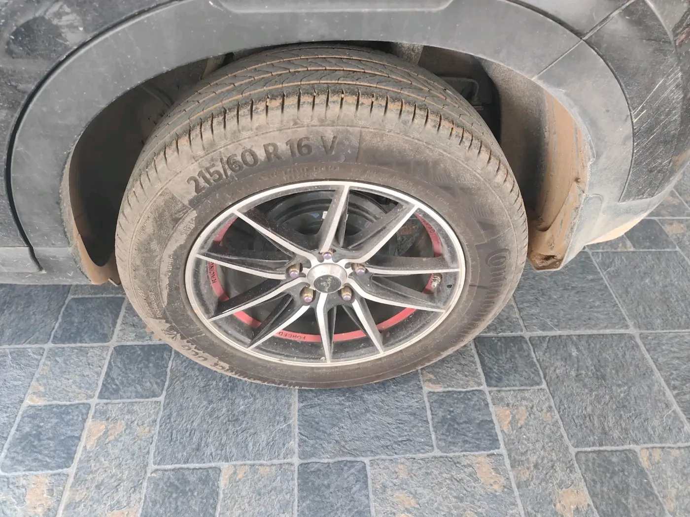 2023 Hyundai VENUE S PLUS 1.5 CRDI, Diesel, Manual, 35,554 km, tyre