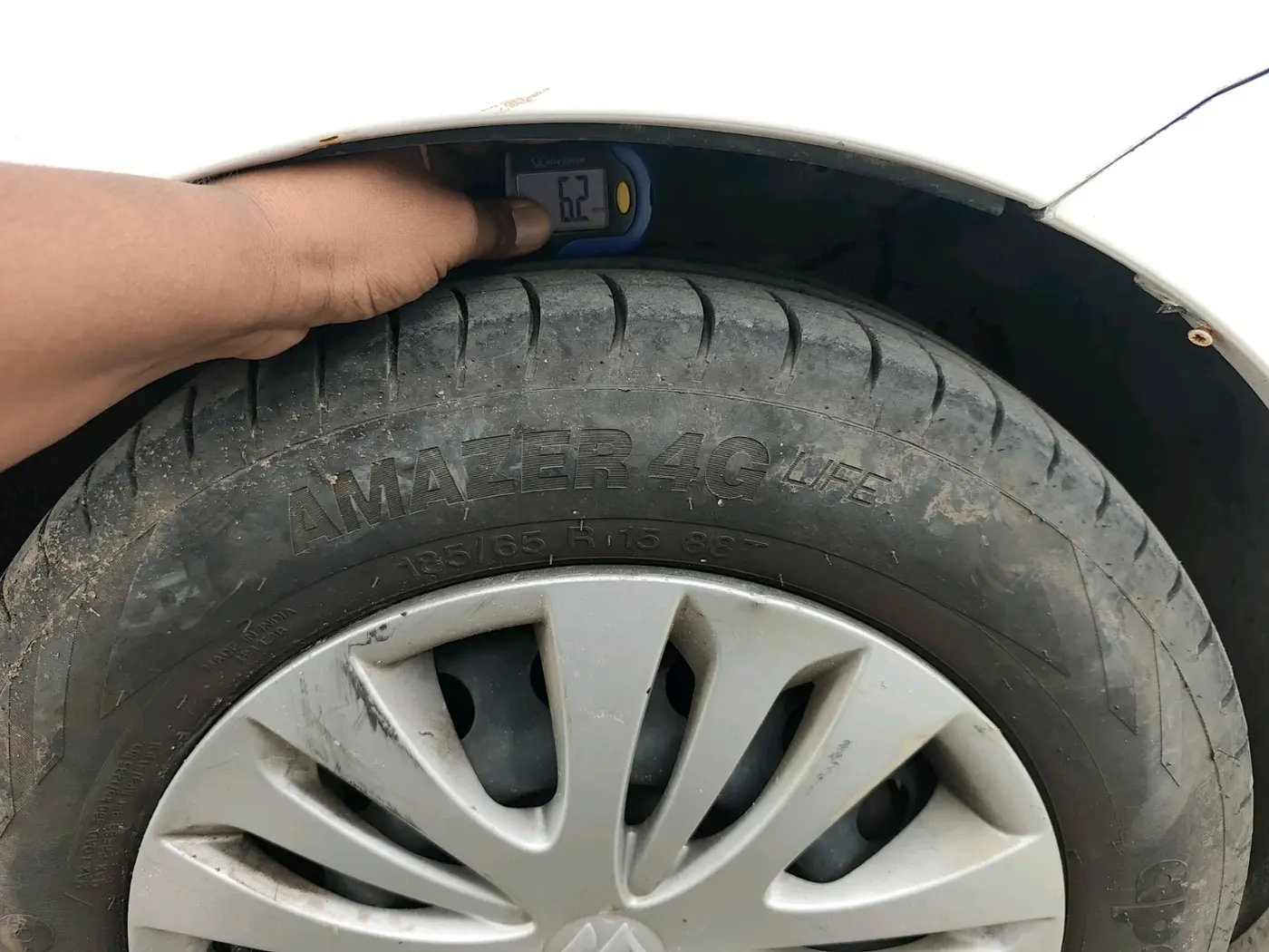 2015 Maruti Ertiga VDI, Diesel, Manual, 79,024 km, tyre