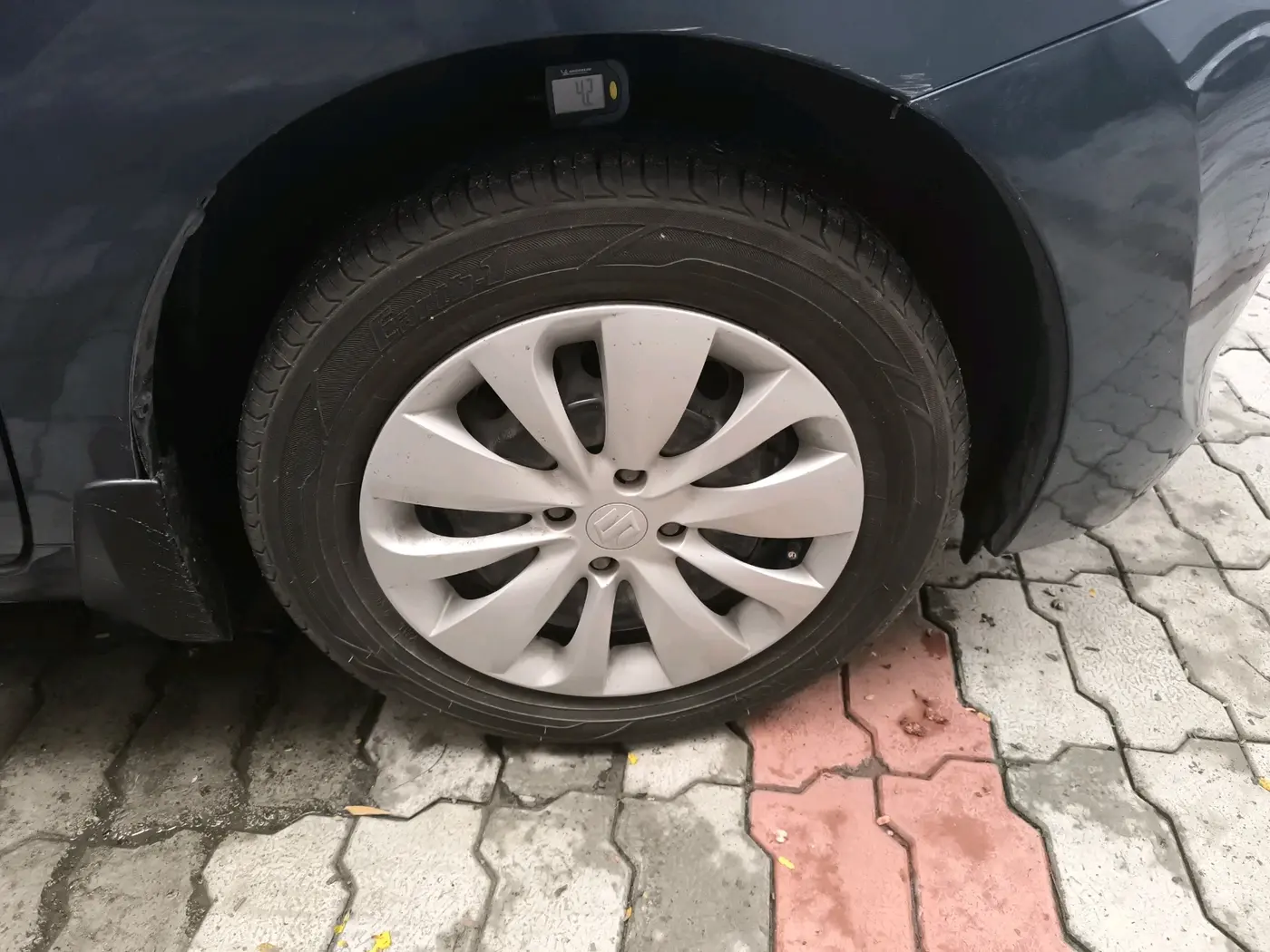 2017 Maruti Baleno DELTA PETROL 1.2, Petrol, Manual, 80,784 km, tyre