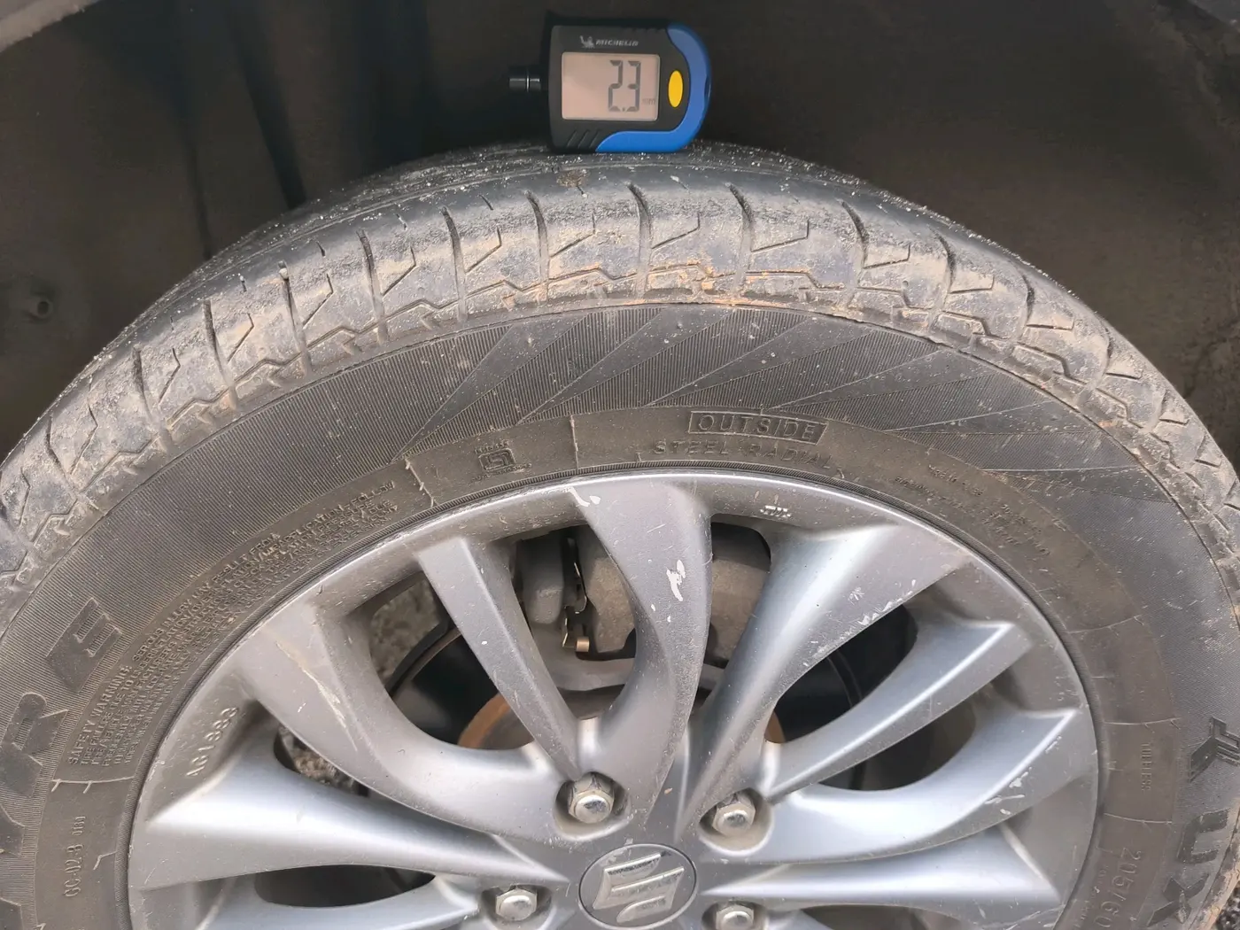 2016 Maruti S Cross ZETA 1.3, Diesel, Manual, 1,14,516 km, tyre