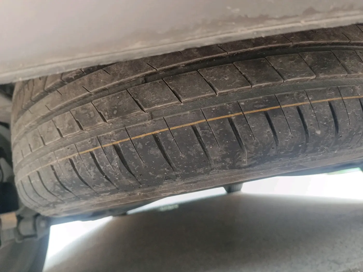 2022 Hyundai ALCAZAR 2.0 SIGNATURE (O) AT 6STR, Petrol, Automatic, 35,556 km, tyre