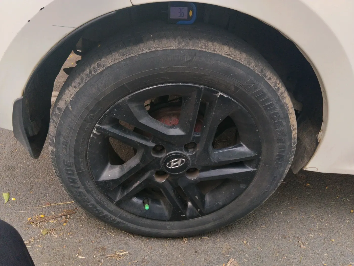 2022 Tata TIGOR XZ PLUS PETROL, Petrol, Manual, 76,213 km, tyre