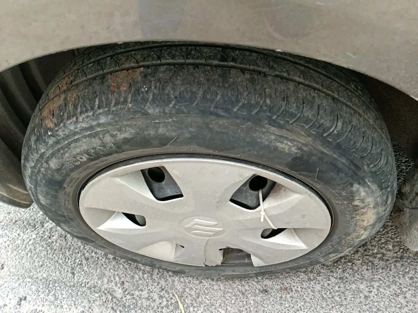 2022 Maruti New Wagon-R VXI CNG 1.0, CNG, Manual, 59,129 km, tyre