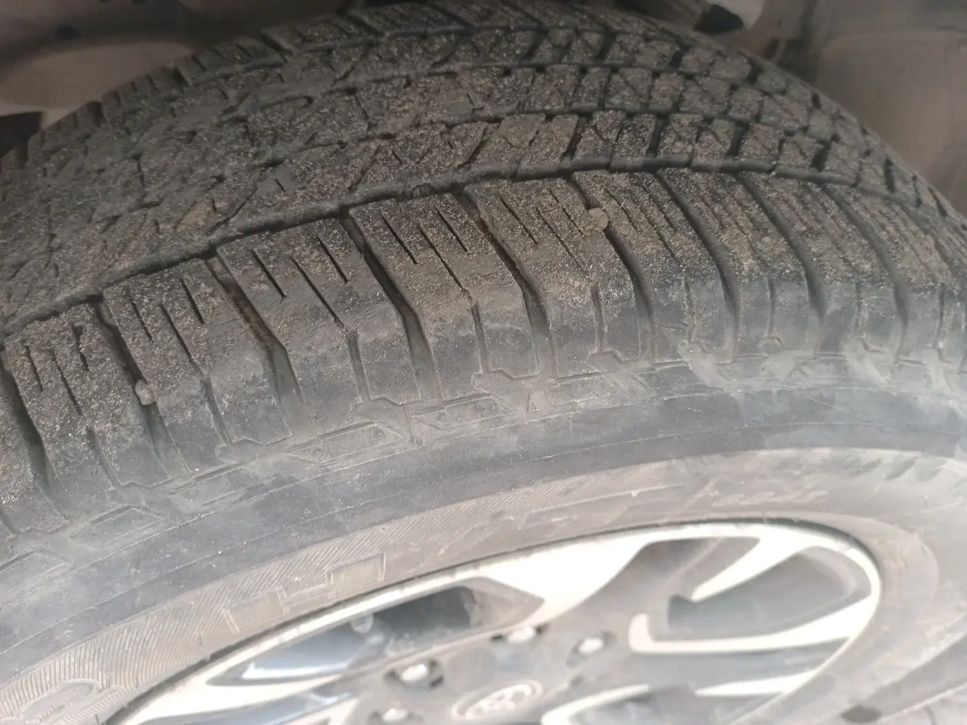 2023 Toyota Fortuner 4X2 AT 2.8 LEGENDER, Diesel, Automatic, 35,494 km, tyre