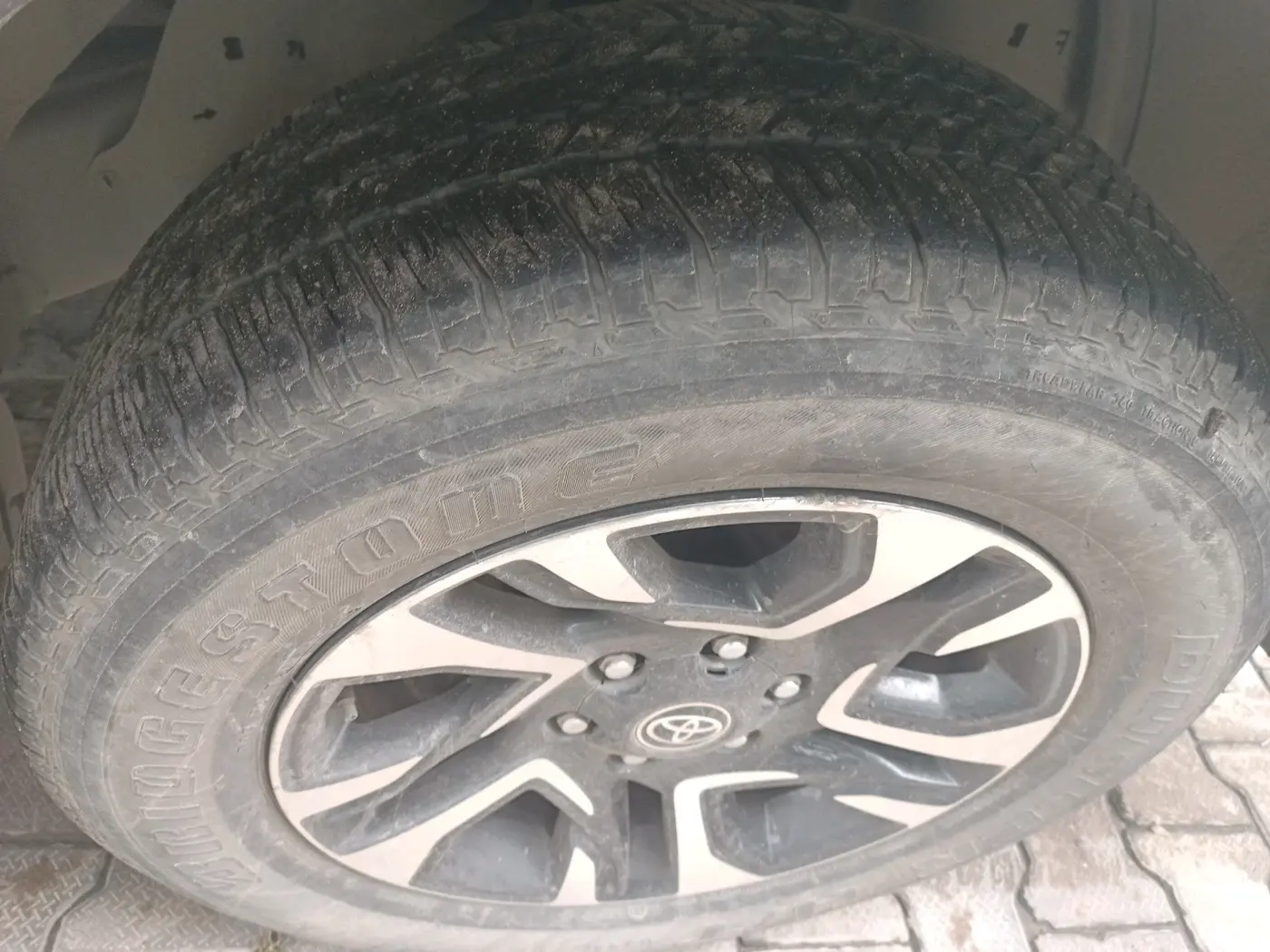 2023 Toyota Fortuner 4X2 AT 2.8 LEGENDER, Diesel, Automatic, 35,494 km, tyre